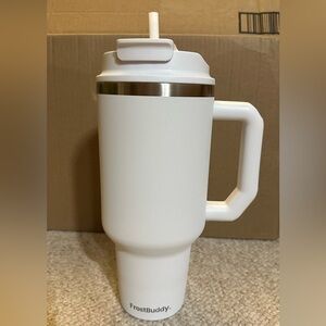White Insulated Travel Mug with Handle and Straw